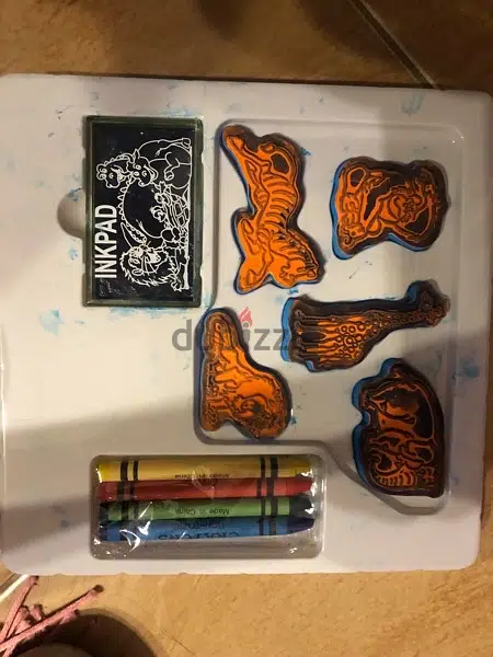 Juego de cultivo de animales y ceras de colores para colorear