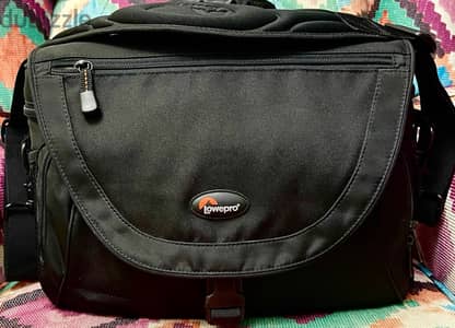 شنطة كاميرا camera bag  ماركة( لوبرو نوفا 5AW ) اسود