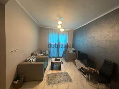 شاليه للايجار في بورتو جولف غرفتين مكيف علي الممشي porto golf marina