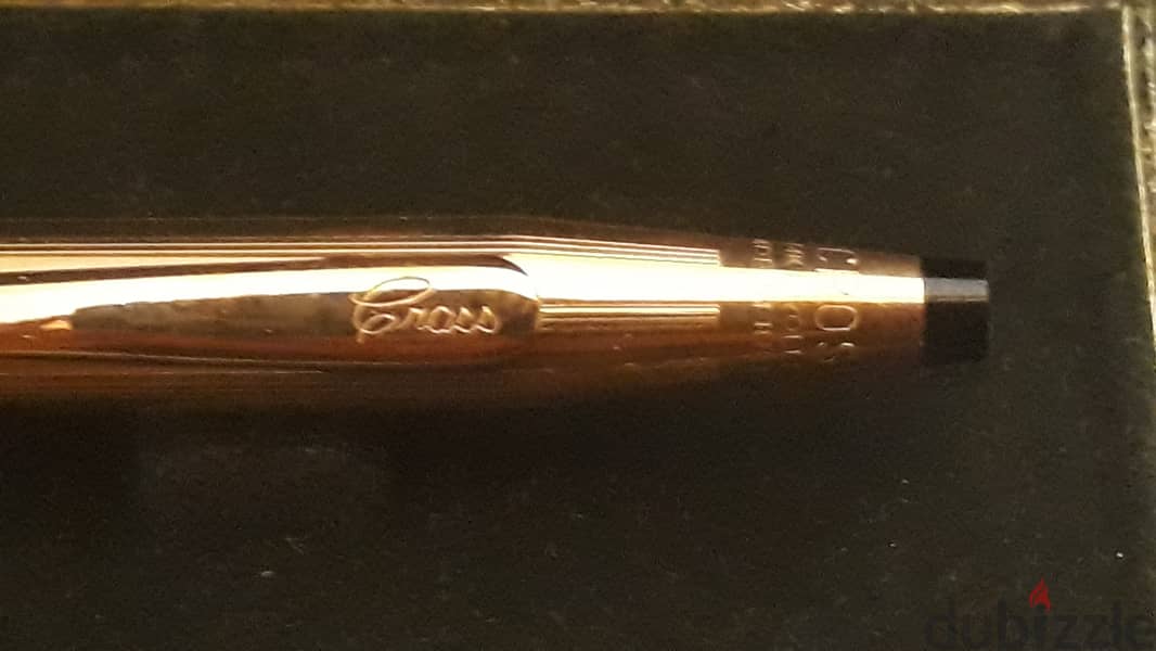 قلم جاف ماركة كروس ذهبى أصلى بالكتالوج و العلبة Golden Cross pen 2