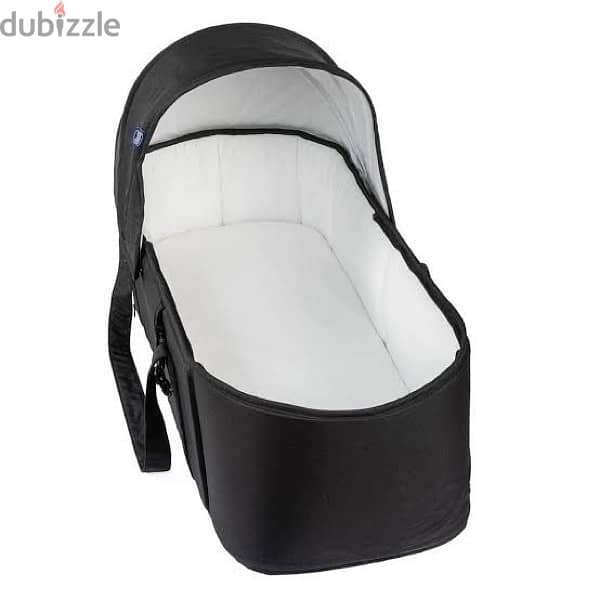 baby carrycot 0