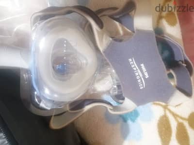 جهاز CPAP بمشتملاته يحتوي على ماسك نيزل