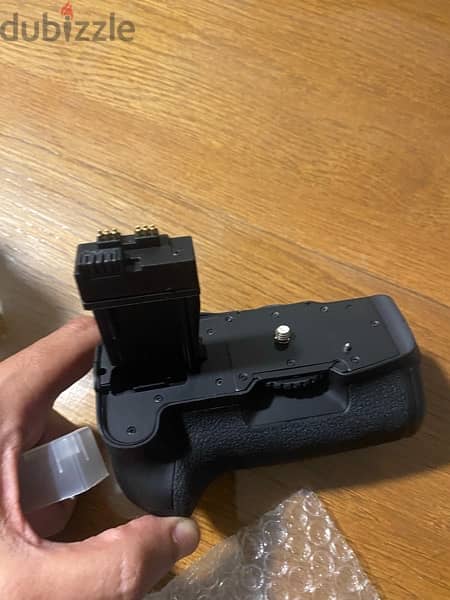 Battery Grip BG-E8 for Canon D550, D600and D650 8
