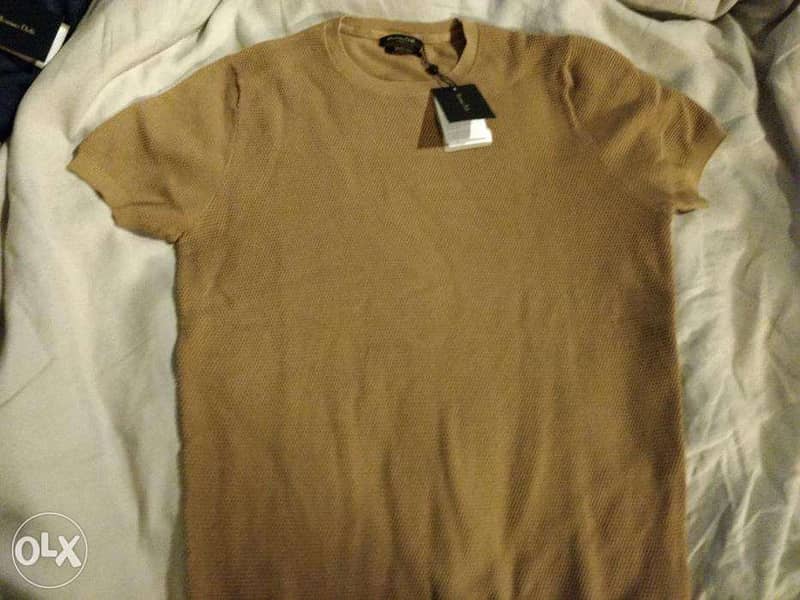 Massimo dutti original T shirt new, small size,ماسيمو دوتي تشرت جديد 0