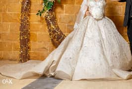 فستان زفاف تلبس مرة واحدة ب٢٠٠٠ 0