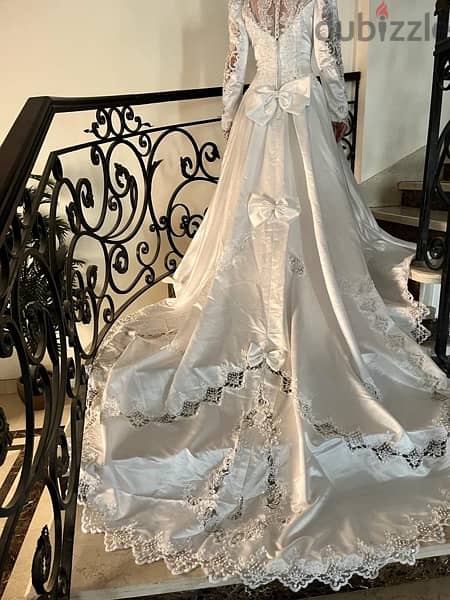 Wedding Dress in perfect conditionsفستان زفاف استخدام مرة واحدة فقط 1