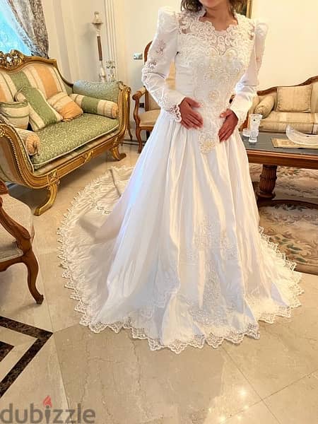 Wedding Dress in perfect conditionsفستان زفاف استخدام مرة واحدة فقط 4