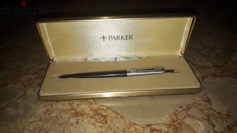 قلم جاف باركر (Parker ) للبيع 2
