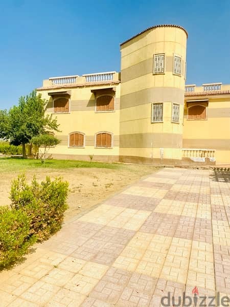 Stand alone villa for sale-  4000mڤيلا على فدان للبيع في الريف الاوربي 6