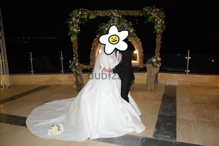 فستان زفاف