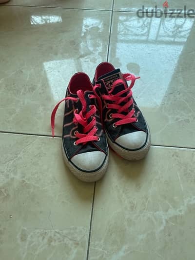 converse shoes size 32 us1 in excellent condition Baby Clothing