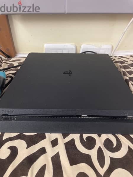 PlayStation 4slim 1tb 4