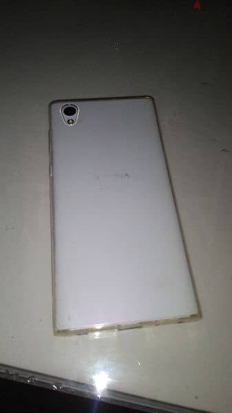 Sony Xperia L1 أبيض 2