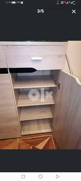 للذوق الراقي طقم مكون من ترابيزه تليفزيون و جزامه ماركه Appliance