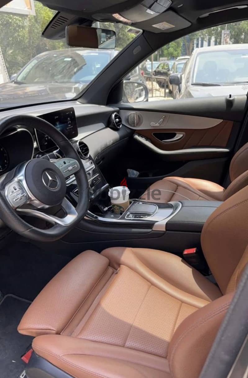 Mercedes GLC 300 SUV 0