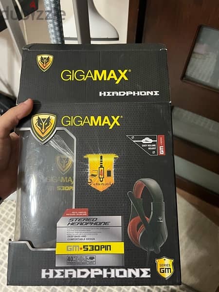 Gigamax Headset 0