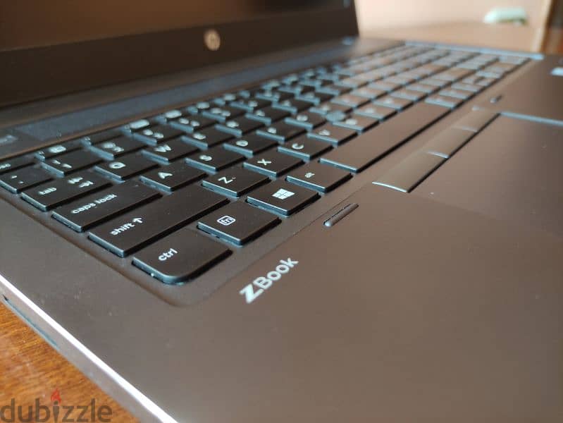 HP ZBOOK 17 G3 0