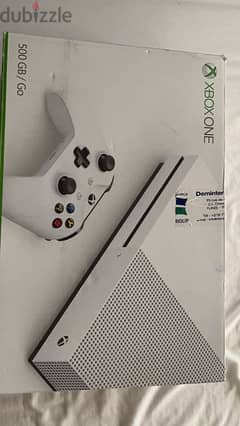 Xbox 1s 500Gb 5 games