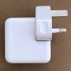 Apple 30W USB‑C Power Adapter 0