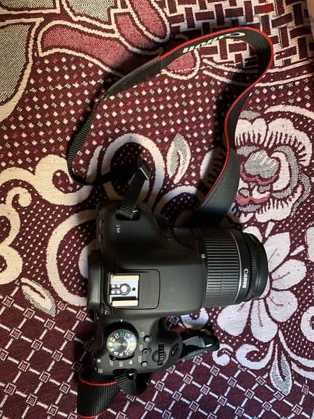 professional camera canon 750D 2