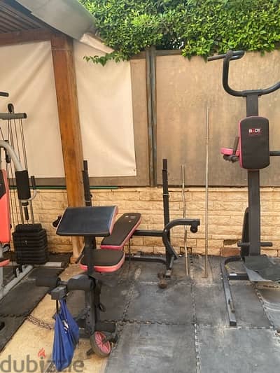 gym equipment اجهزه متنوعه من جيم