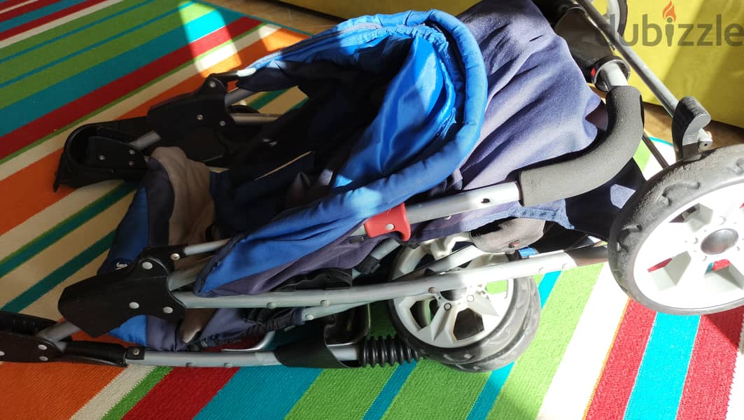 أصلي حالتها ممتازة جدا أزرق في أسود  Juniors Baby Stroller عربة أطفال 16