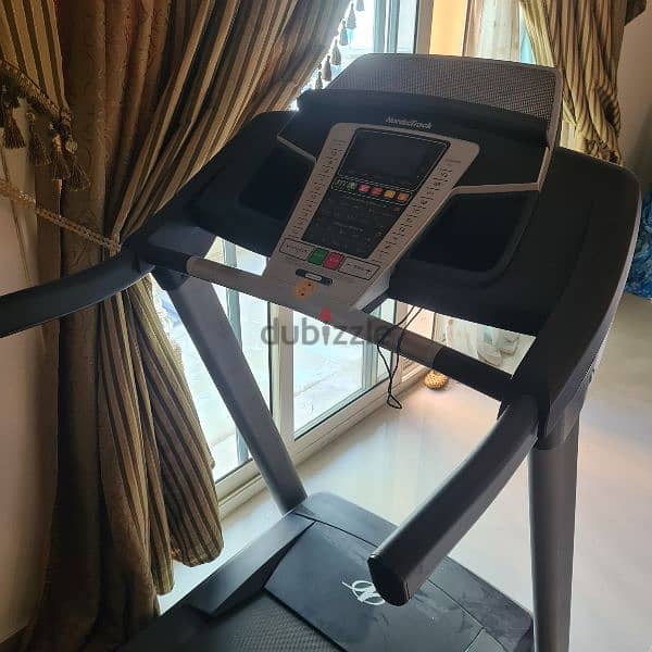 NordicTrack treadmill مشاية 2