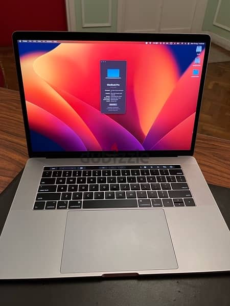 MacBook Pro 2018 15 Inch 0