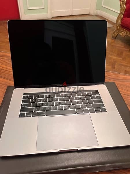 MacBook Pro 2018 15 Inch 2