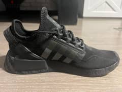 adidas sneakers size 42 , from france used only once without box
