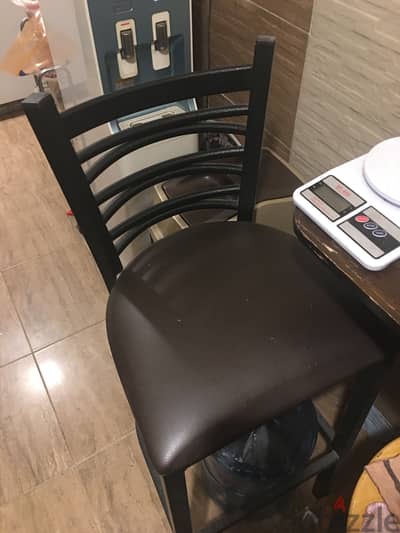 ٢ كراسي مطبخ