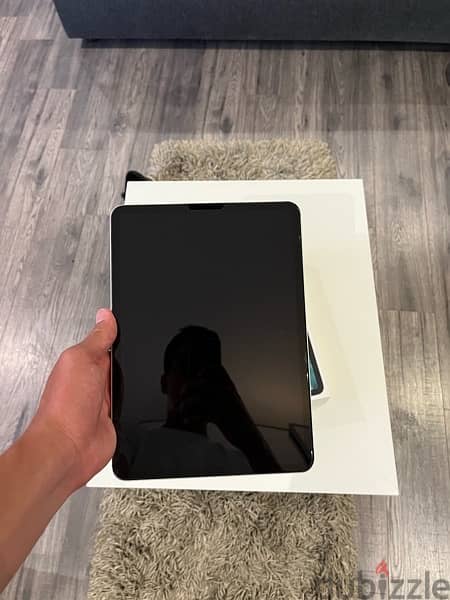 limited time bundle. Ipad Pro + free magic keyboard great condition 1