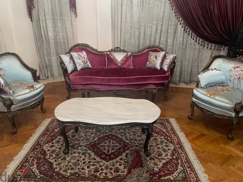 antique salon 1