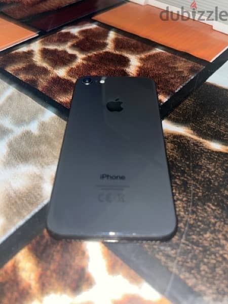 iPhone 8 black قابل للفصال (رقم معين) 5