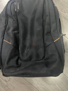 lavvento laptops bag used in mint condition