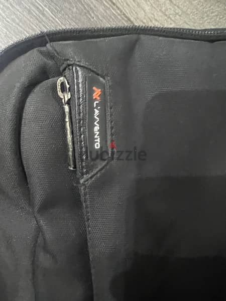 lavvento laptops bag used in mint condition 1