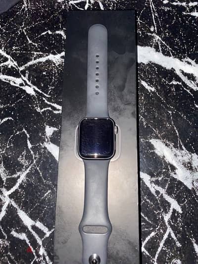 apple watch series 4