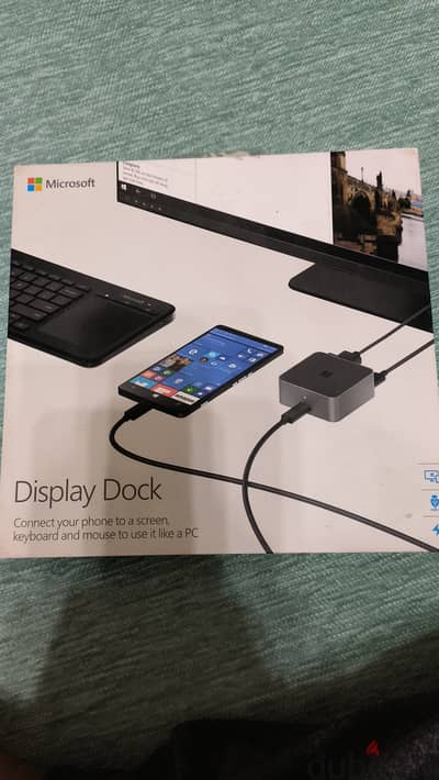 Microsoft Display Dock HD-500 with 3 USB+ display port +HDMI