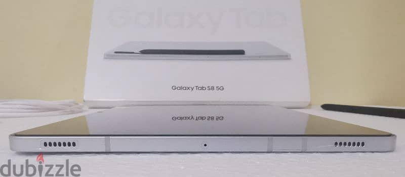 For Sale Samsung Tab S8 / 5G ( Wifi + Cellular ) 2