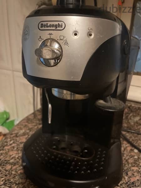 Delongi espresso and cappuccino maker 1