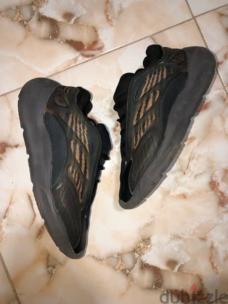 adidas yeezy 700 eremial v3 | اديداس ييزي ٧٠٠ 2