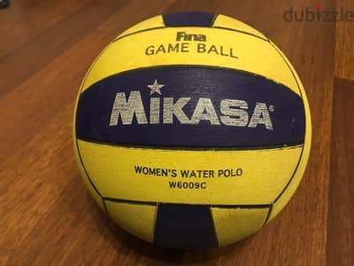 كورة مياة ميكاسا اصلي ( Water polo Mikasa) بحالة ممتازة