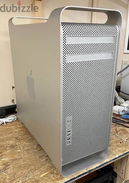 كمبيوتر ماك mac pro 0