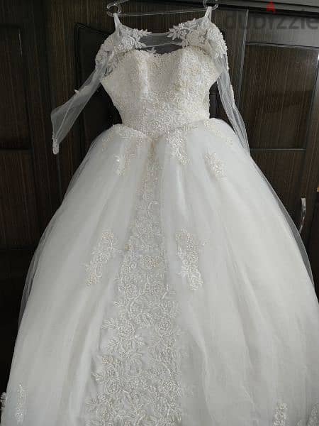 فستان فرح. زفاف 1