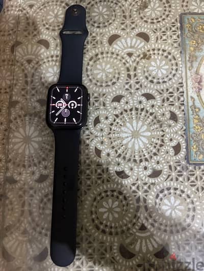 Apple Watch SE last generation  44mm