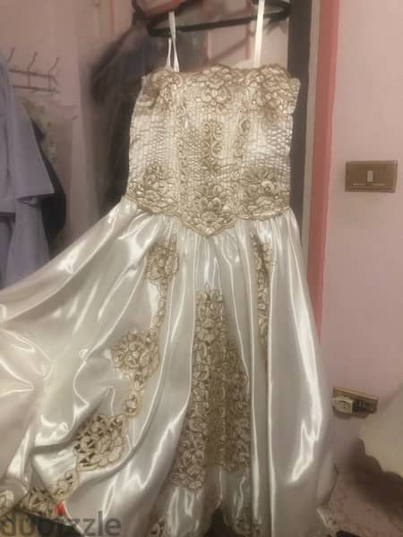 wedding and party dressesفستان فرح وفساتين سواريه 3