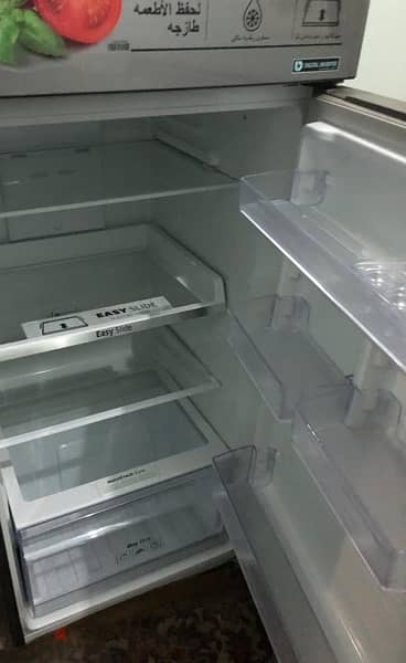 Samsung refrigerator for sale. تلاجة سامسونج للبيع 11