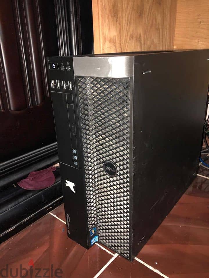 Dell TOWER 7810 workstation 0