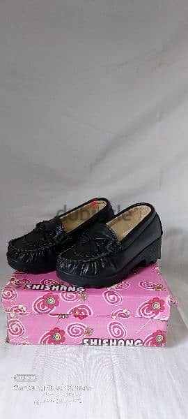 حذاء اطفال للمدرسه للبيع 4