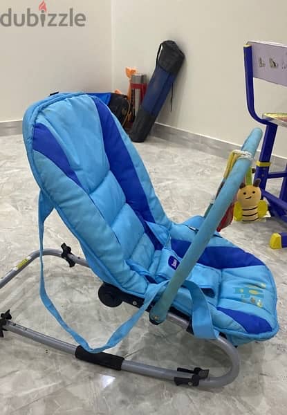 كرسي هزاز للاطفال الرضع جونيور 0
